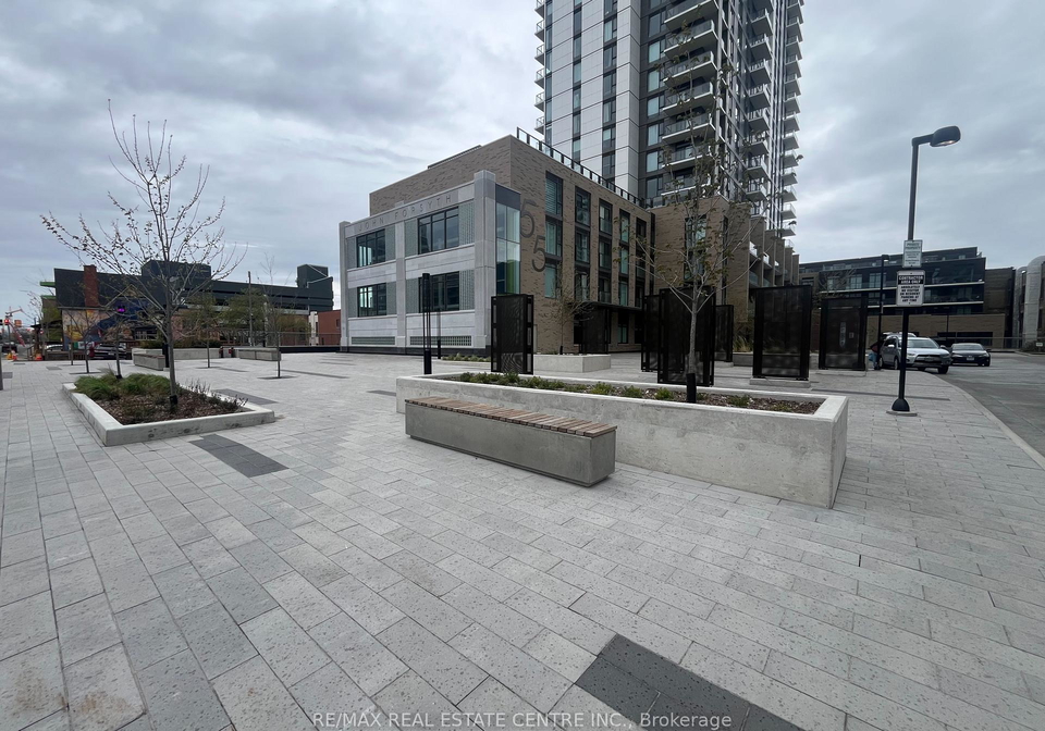 55-duke-street-w-kitchener-ontario-x12158006