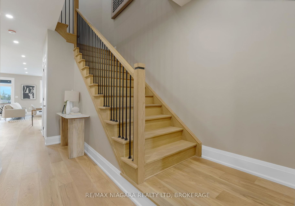 6220-curlin-crescent-niagara-falls-ontario-x12158135