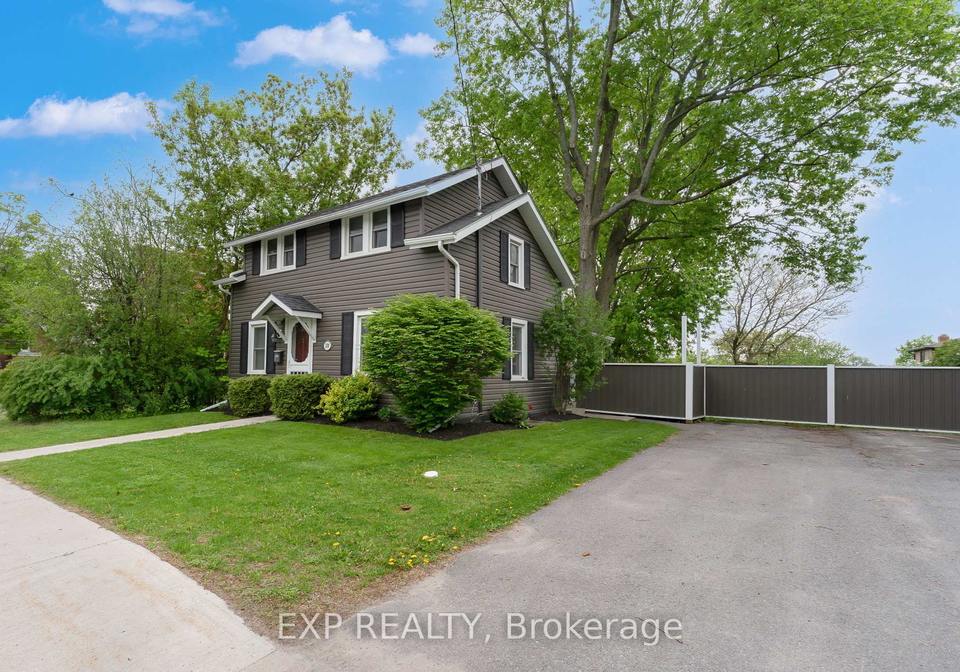 200-dundas-street-greater-napanee-ontario-x12158233