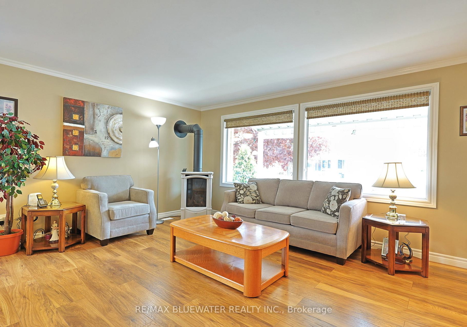 22-pebble-beach-parkway-south-huron-ontario-x12158334