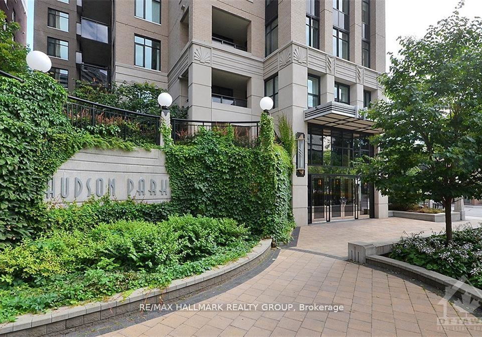 245-kent-street-ottawa-ontario-x12158588