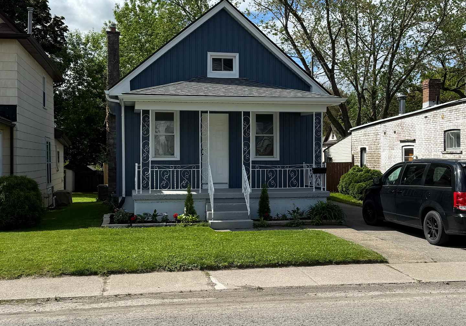 6328-ker-street-niagara-falls-ontario-x12158658