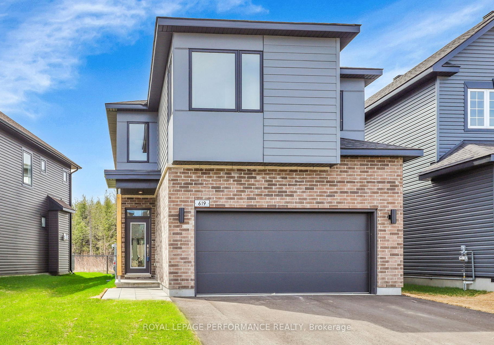 619-paakanaak-ottawa-ontario-x12158772