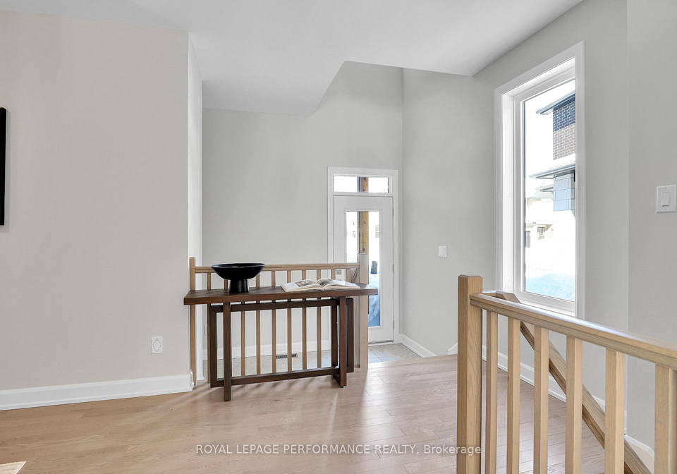 619-paakanaak-ottawa-ontario-x12158772