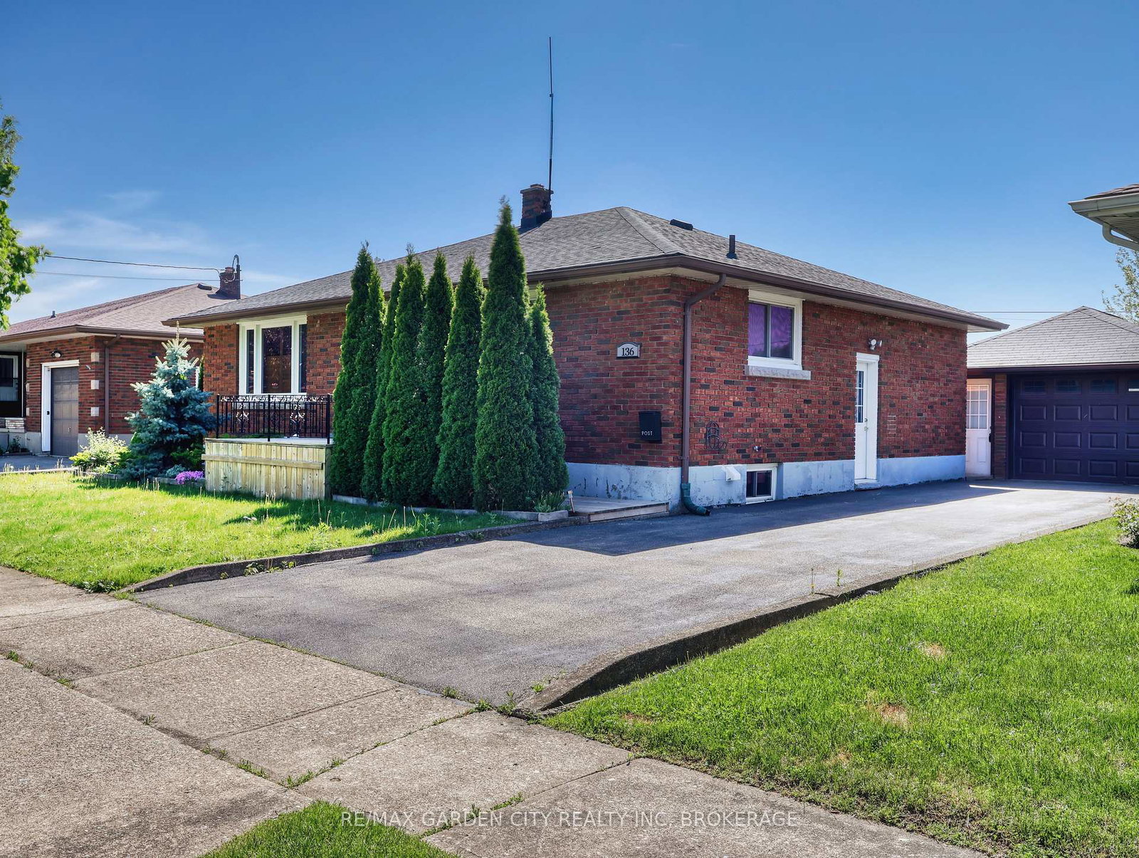 136-classic-avenue-welland-ontario-x12158787