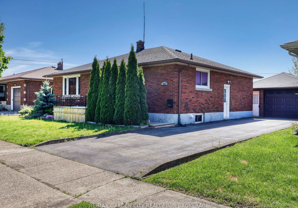 136-classic-avenue-welland-ontario-x12158787