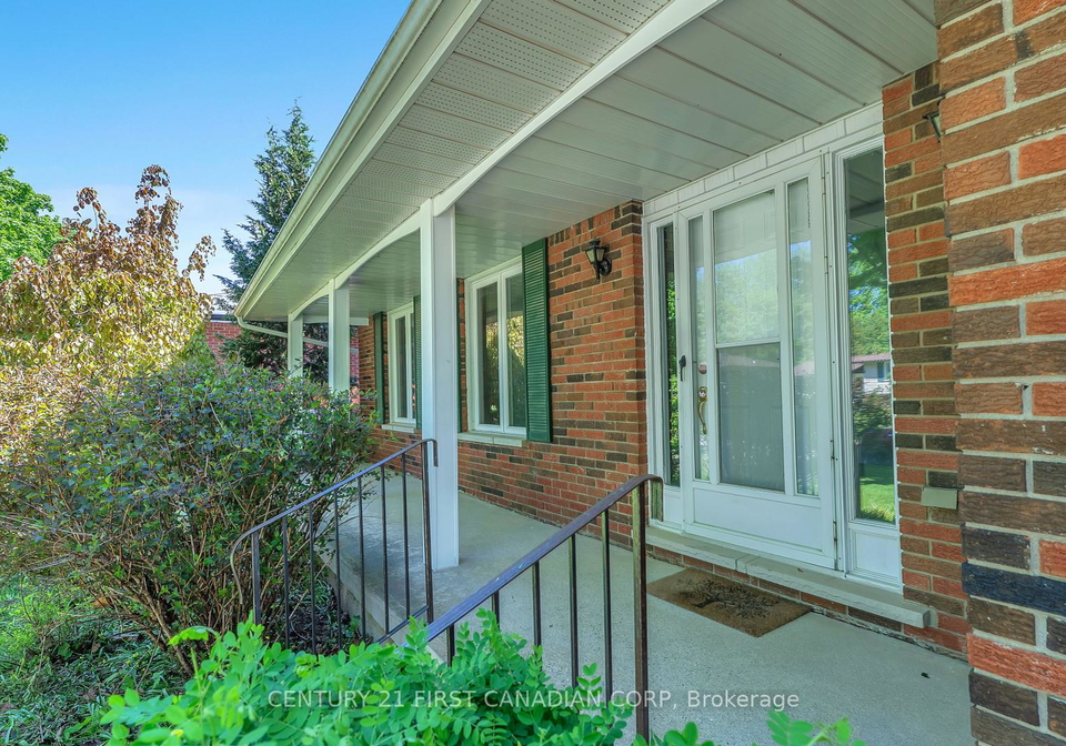 325-helen-drive-strathroy-caradoc-ontario-x12158905