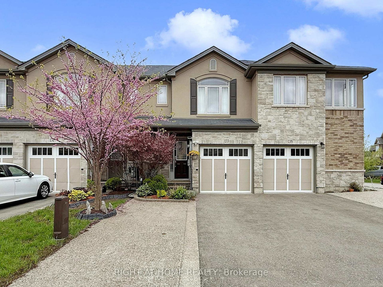 133-westbank-trail-hamilton-ontario-x12159174