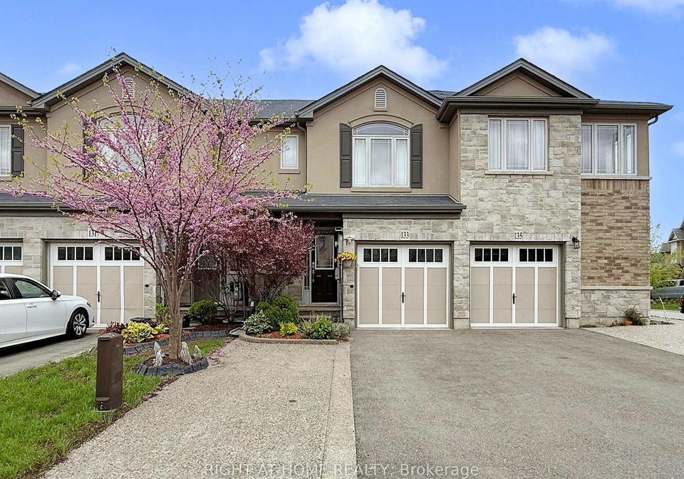 133-westbank-trail-hamilton-ontario-x12159174