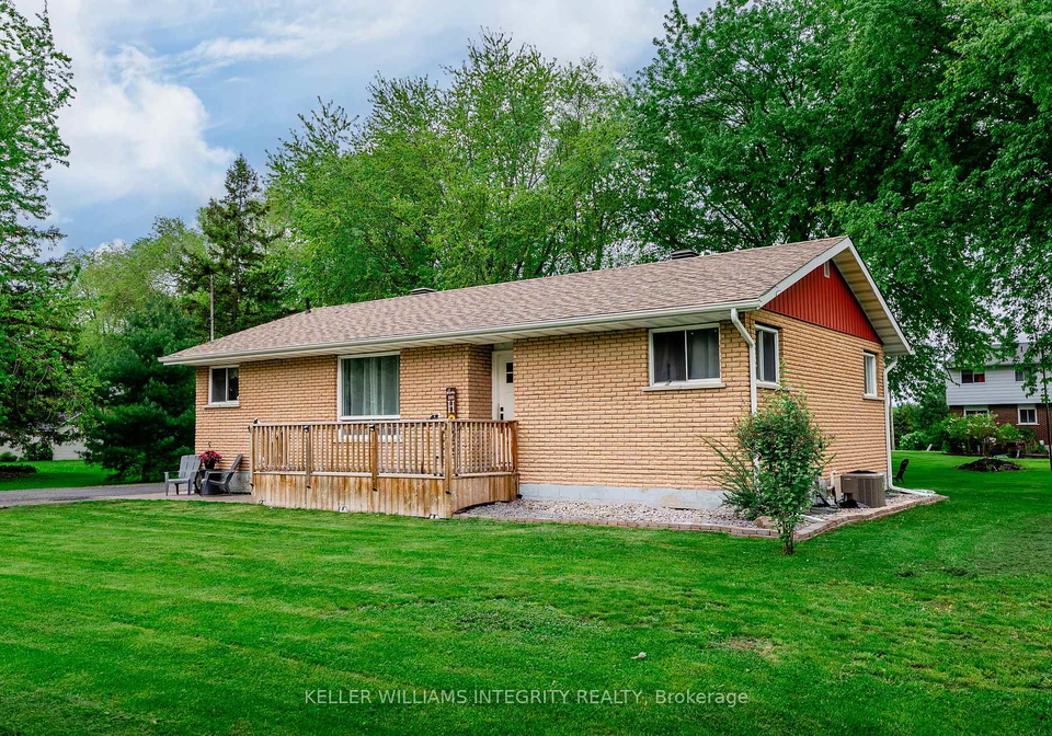 18233-glen-road-south-glengarry-ontario-x12159263