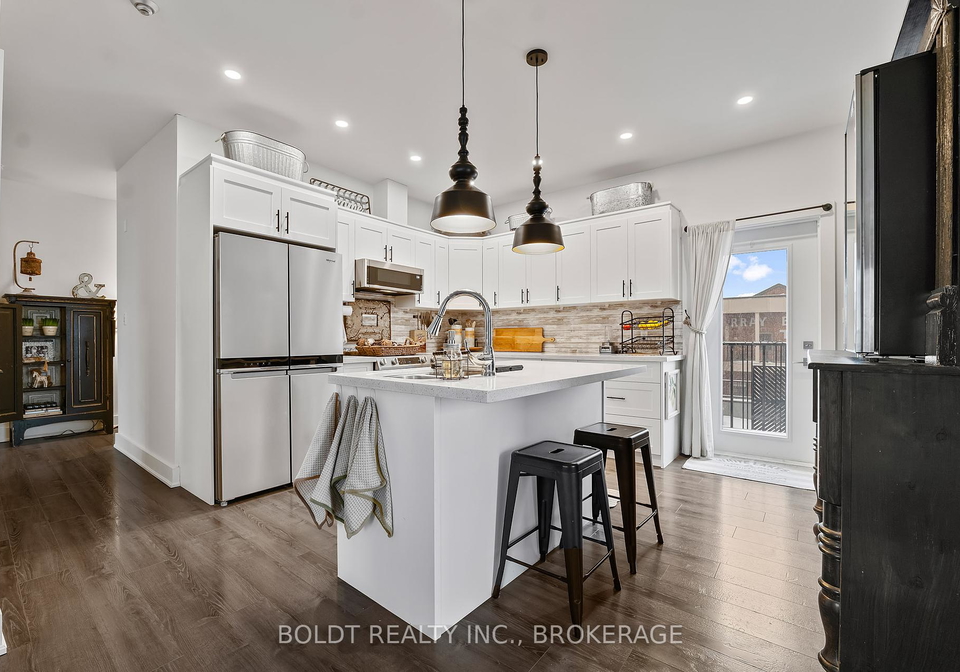 3710-main-street-niagara-falls-ontario-x12159329