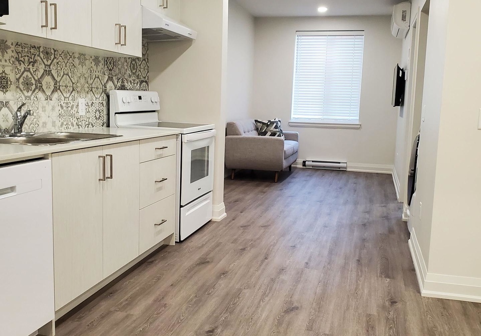307-king-street-e-hamilton-ontario-x12159376