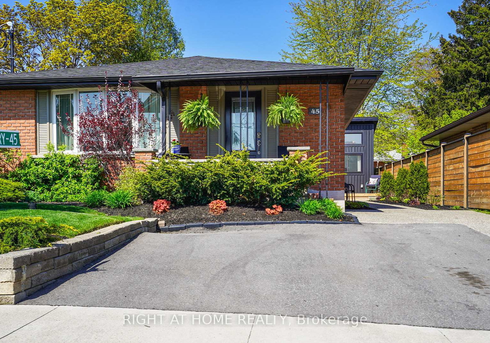 45-bond-street-kitchener-ontario-x12159397