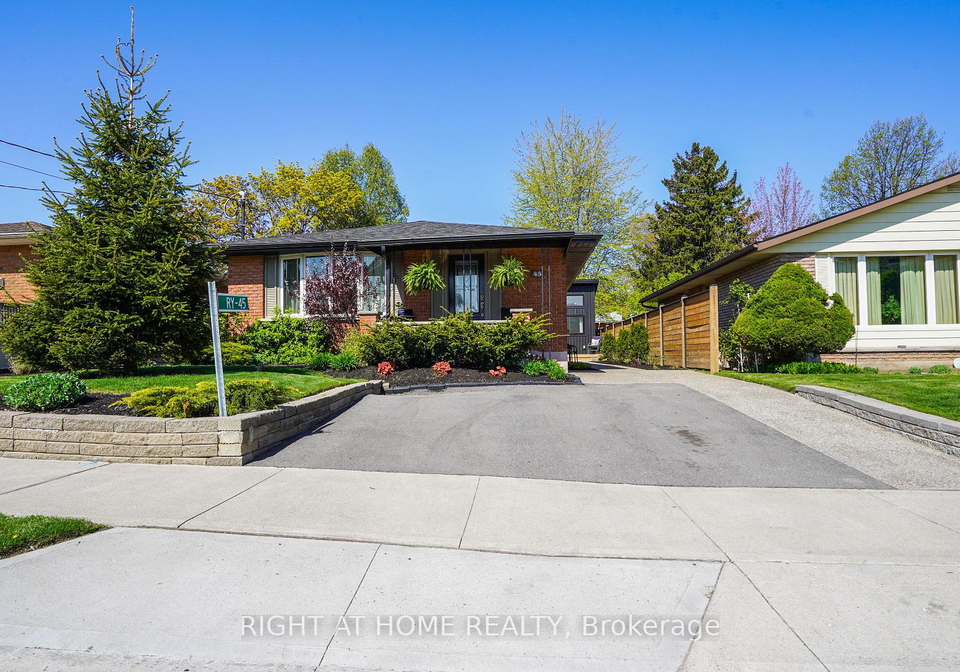 45-bond-street-kitchener-ontario-x12159397