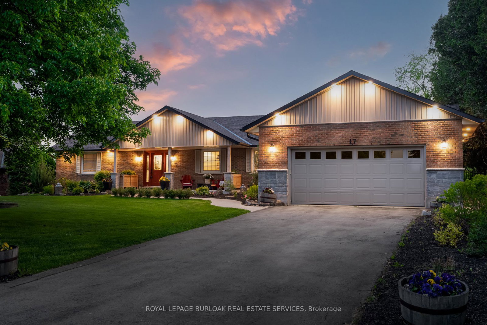 17-beverlyglen-drive-hamilton-ontario-x12159430