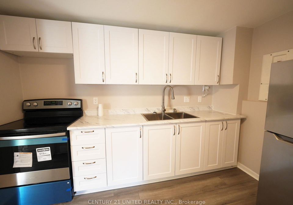 381a-queen-street-peterborough-central-ontario-x12159572