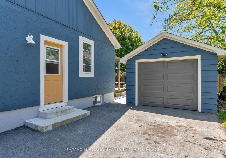85-booth-street-st-catharines-ontario-x12159709