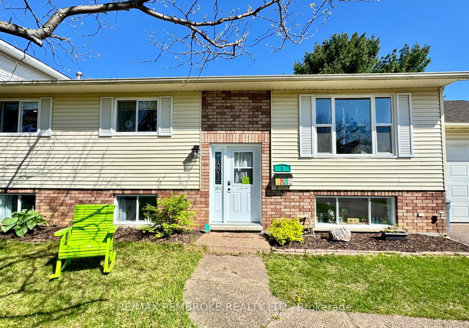 3-craig-place-petawawa-ontario-x12159774