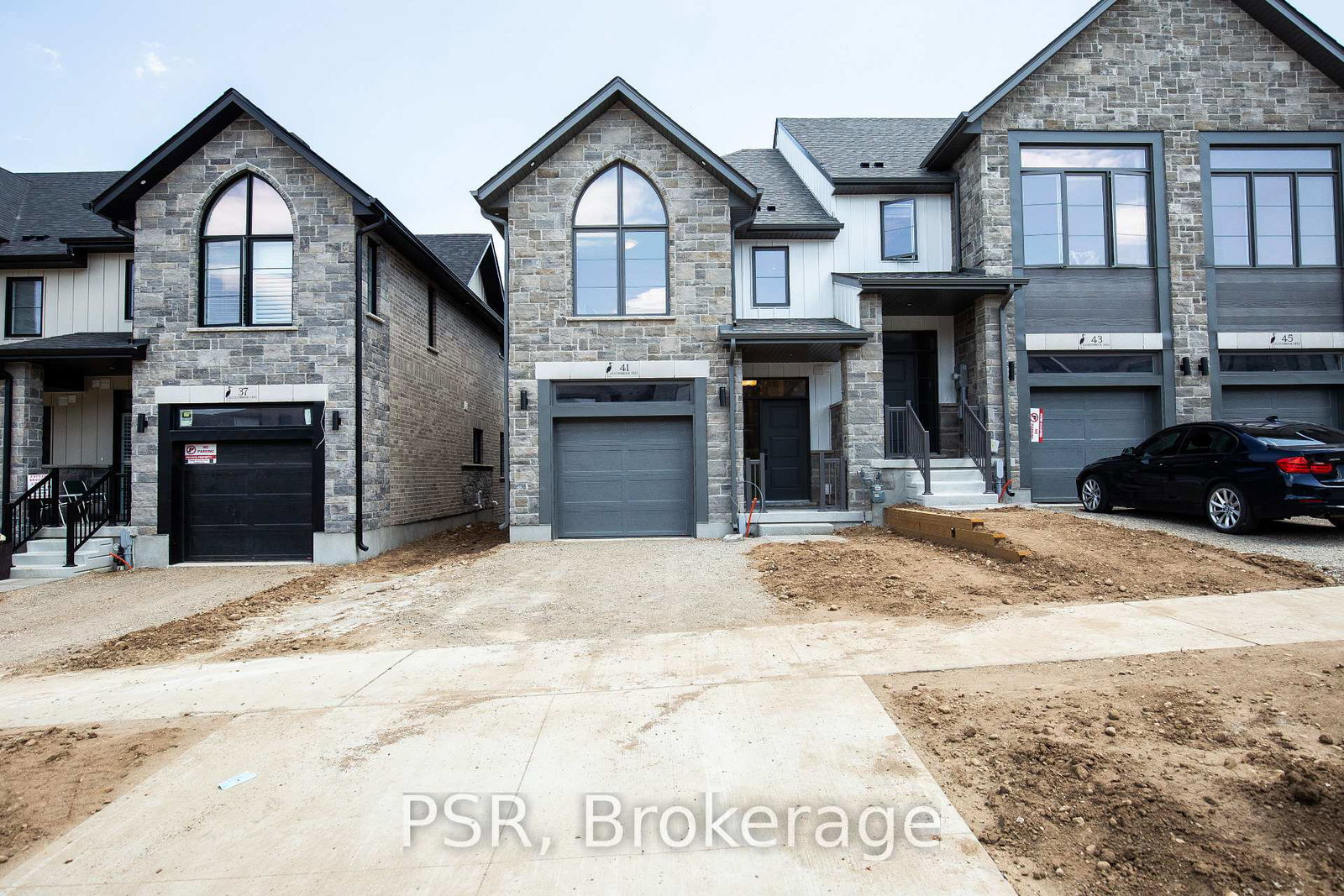 41-queensbrook-crescent-cambridge-ontario-x12160002