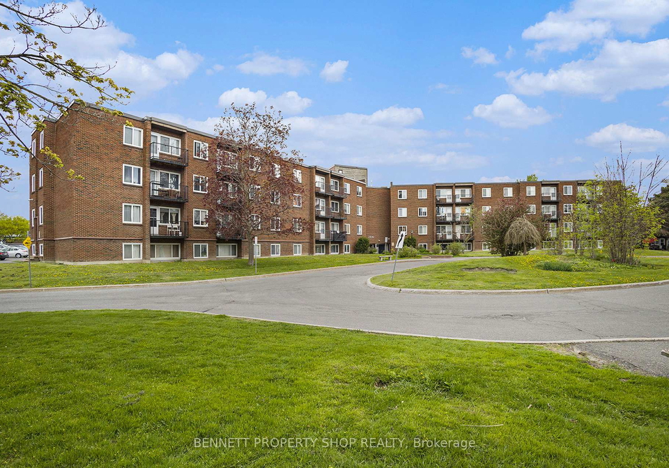 2041-arrowsmith-drive-ottawa-ontario-x12160095