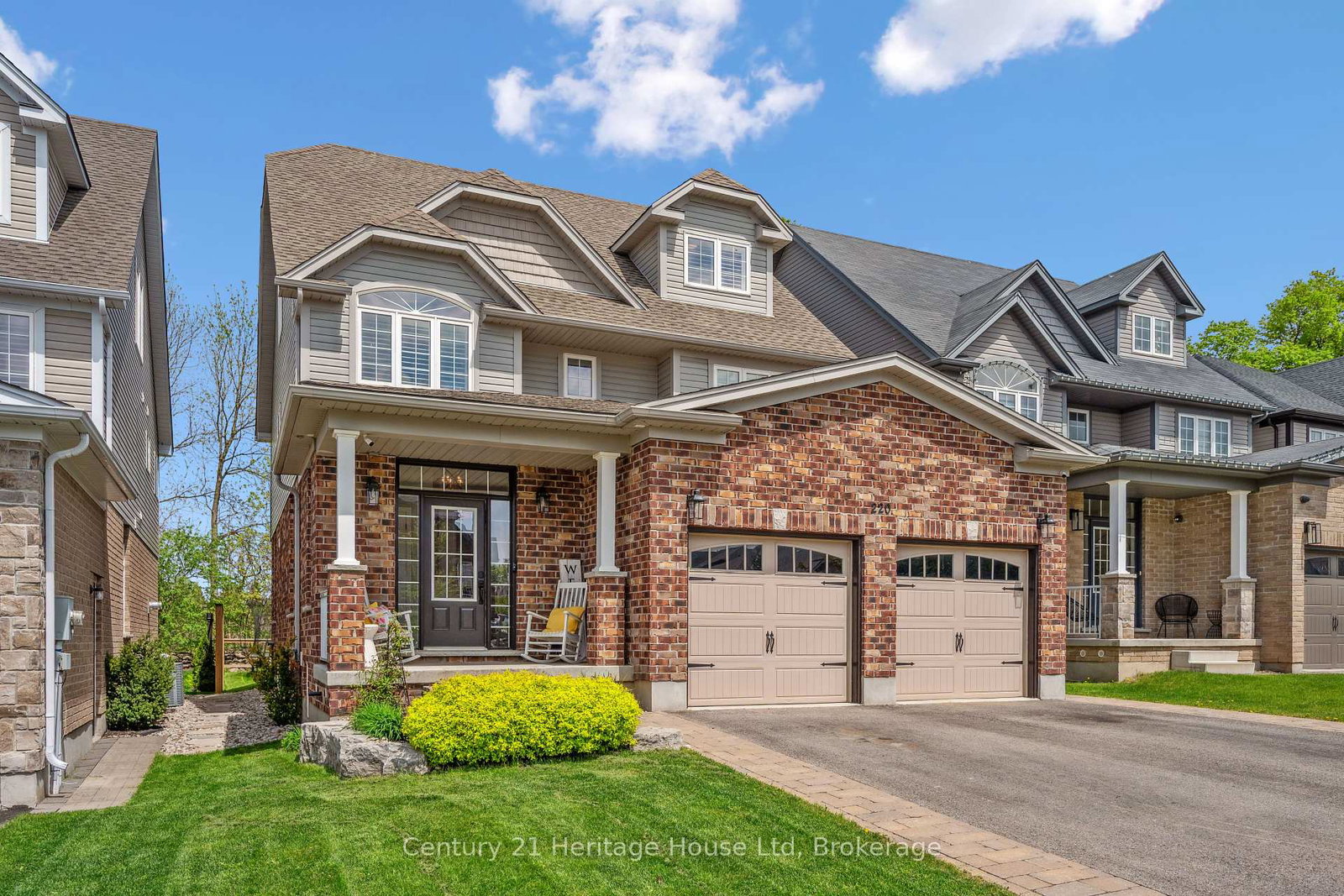 220-sammon-drive-guelpheramosa-ontario-x12160229