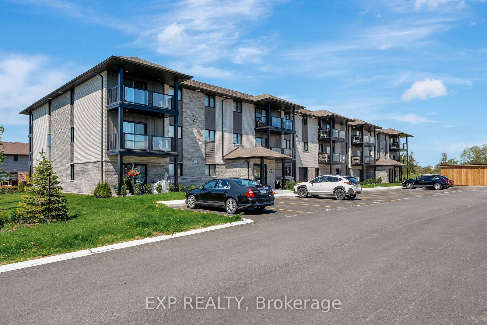 30-hillside-meadow-drive-quinte-west-ontario-x12160264