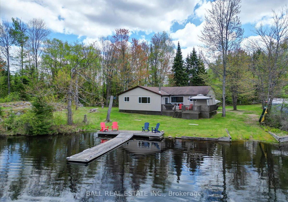 159-grannys-lane-addington-highlands-ontario-x12160441