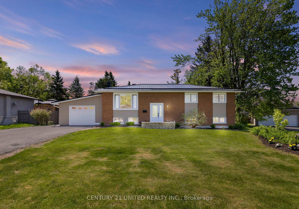 7-hillside-drive-kawartha-lakes-ontario-x12160719