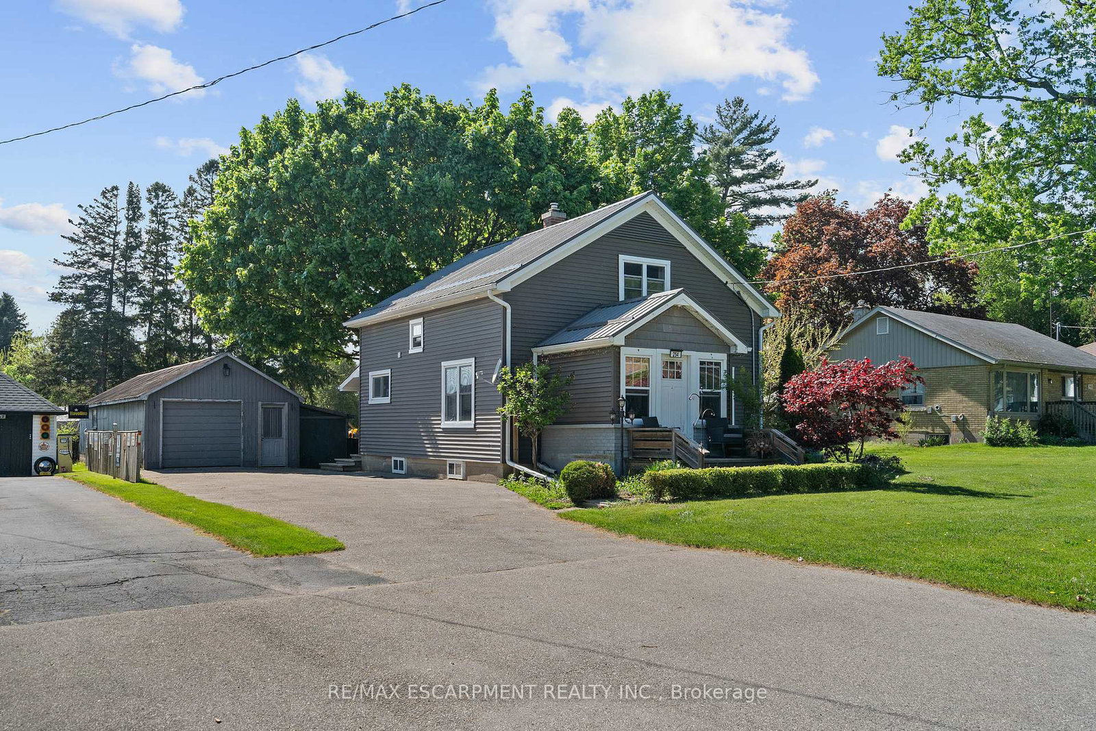 254-st-james-street-s-norfolk-ontario-x12160864