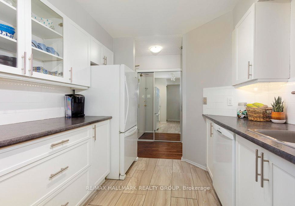 316-lorry-greenberg-drive-ottawa-ontario-x12160866