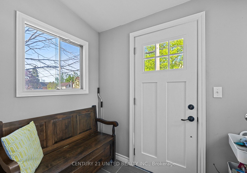 27-st-patrick-street-kawartha-lakes-ontario-x12160867