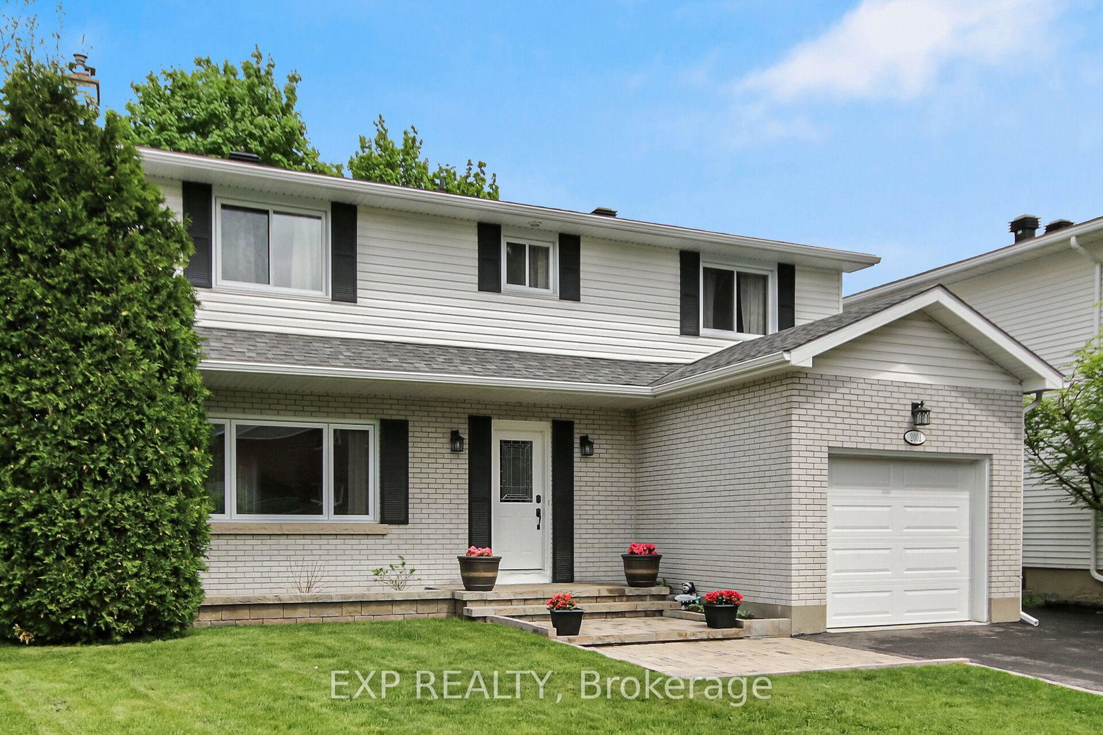 2001-neepawa-avenue-ottawa-ontario-x12161094