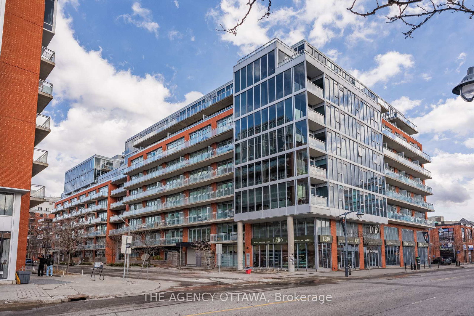 360-mcleod-street-ottawa-ontario-x12161252