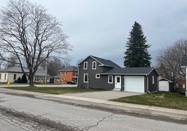 103-victoria-street-e-north-huron-ontario-x12161424