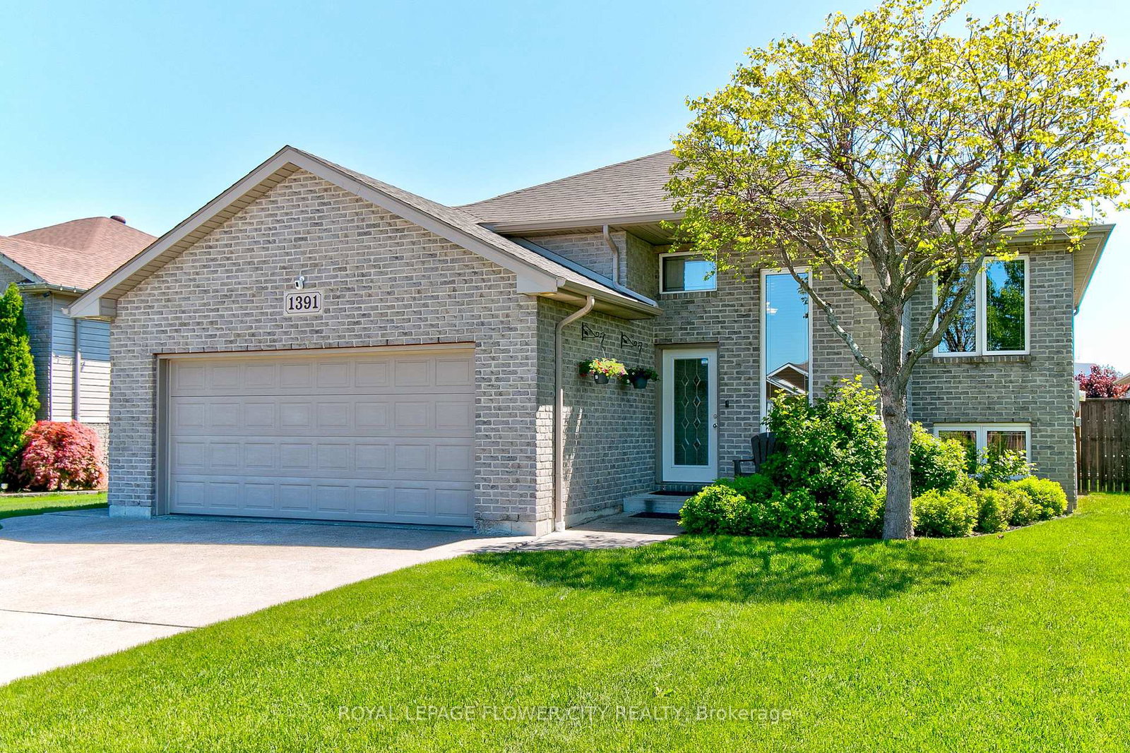 1391-crosswinds-drive-lakeshore-ontario-x12161488