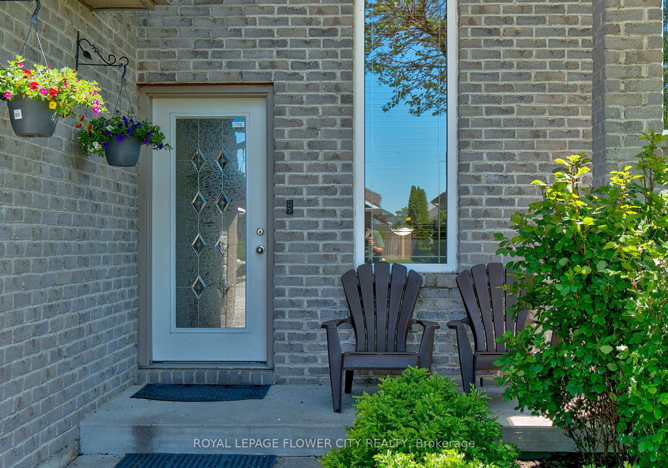 1391-crosswinds-drive-lakeshore-ontario-x12161488