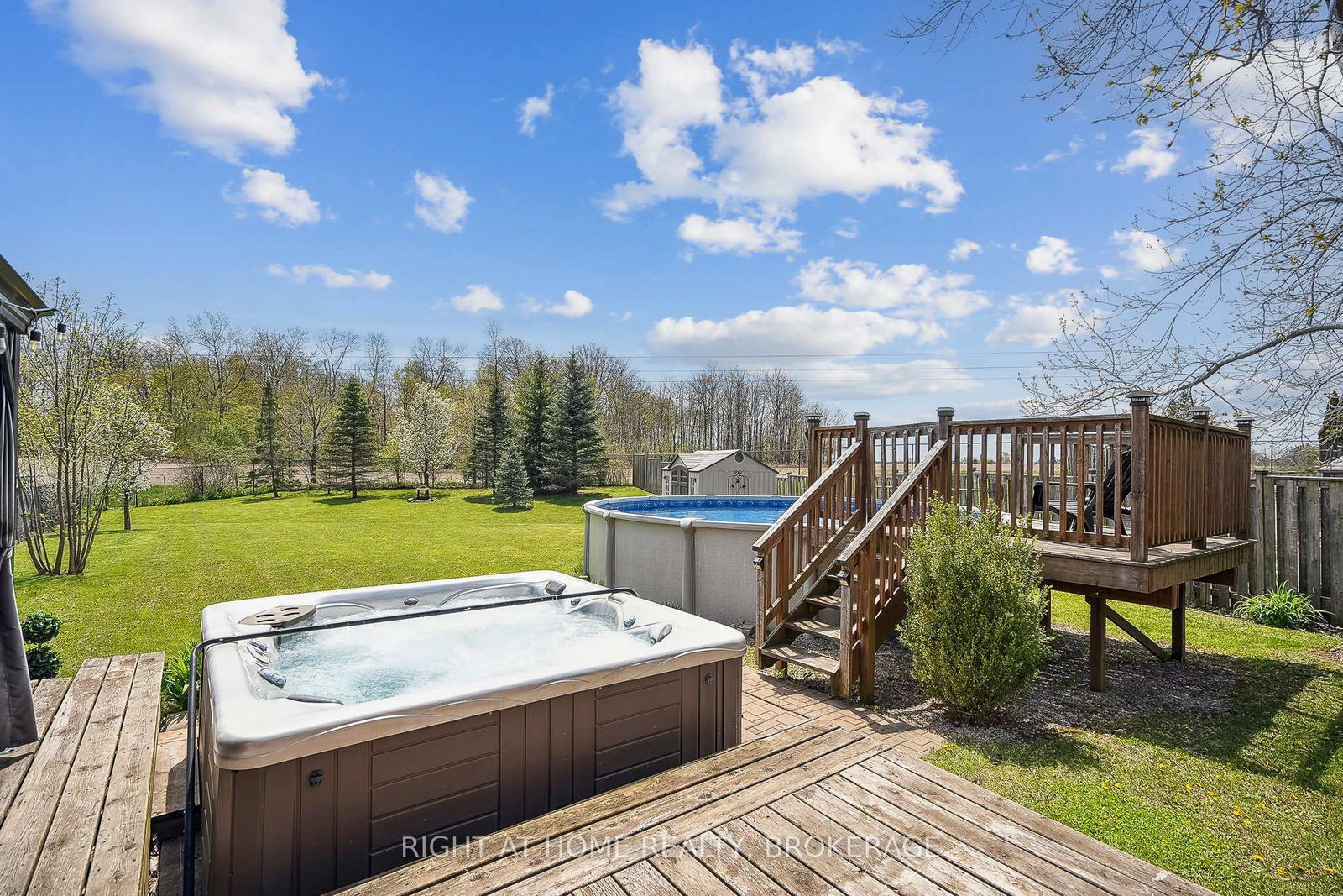 249-southbrook-drive-hamilton-ontario-x12162248