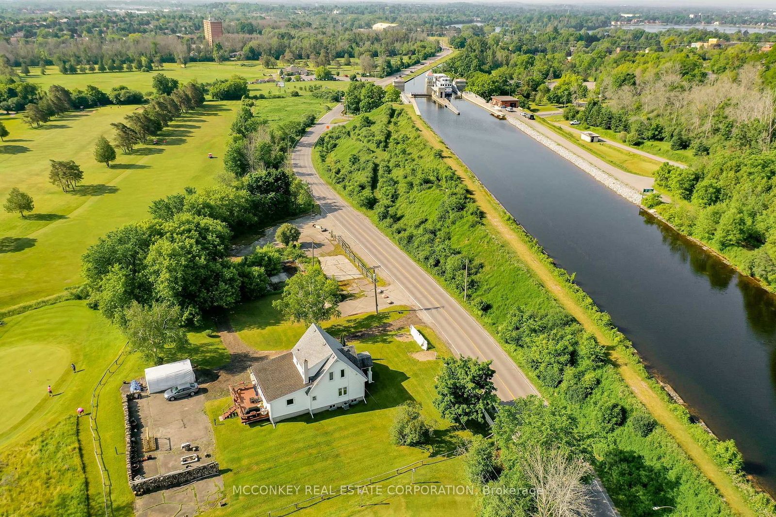 2450-ashburnham-drive-peterborough-east-ontario-x12162250