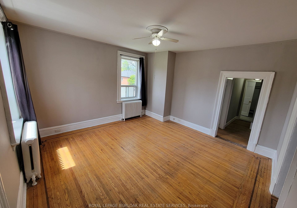 303-east-19-street-hamilton-ontario-x12162415