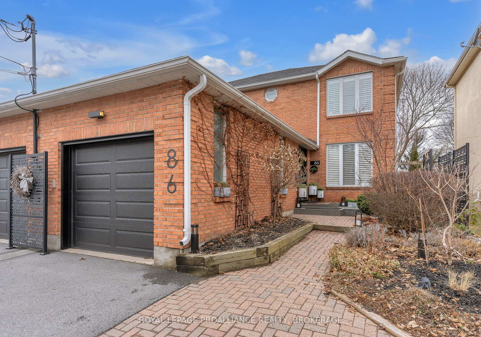 86-centre-street-kingston-ontario-x12162520