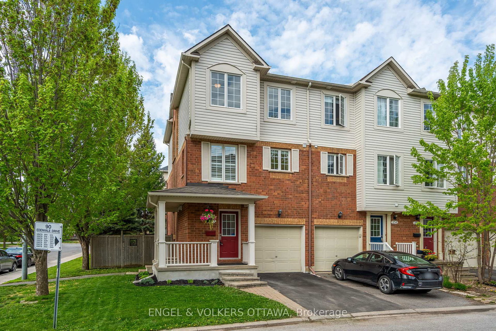 90-edenvale-drive-kanata-ontario-x12162773