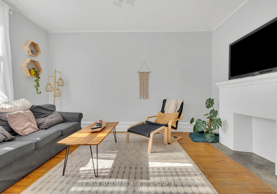209-fifth-avenue-ottawa-ontario-x12162833