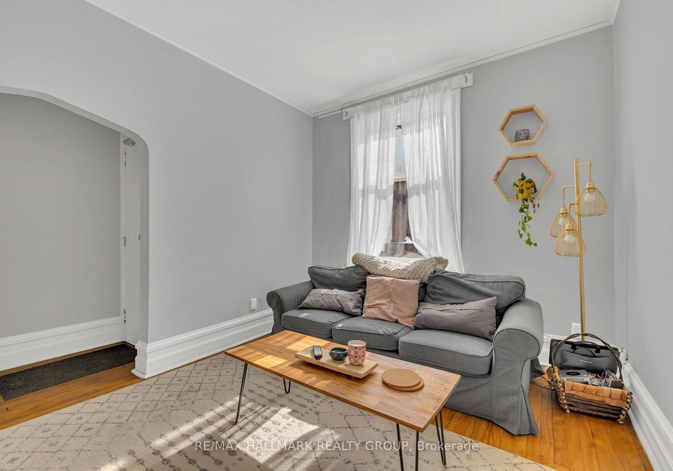 209-fifth-avenue-ottawa-ontario-x12162833