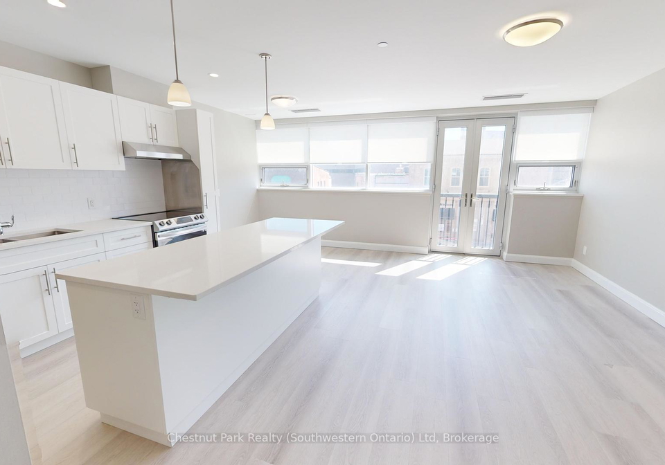2-quebec-street-guelph-ontario-x12162857
