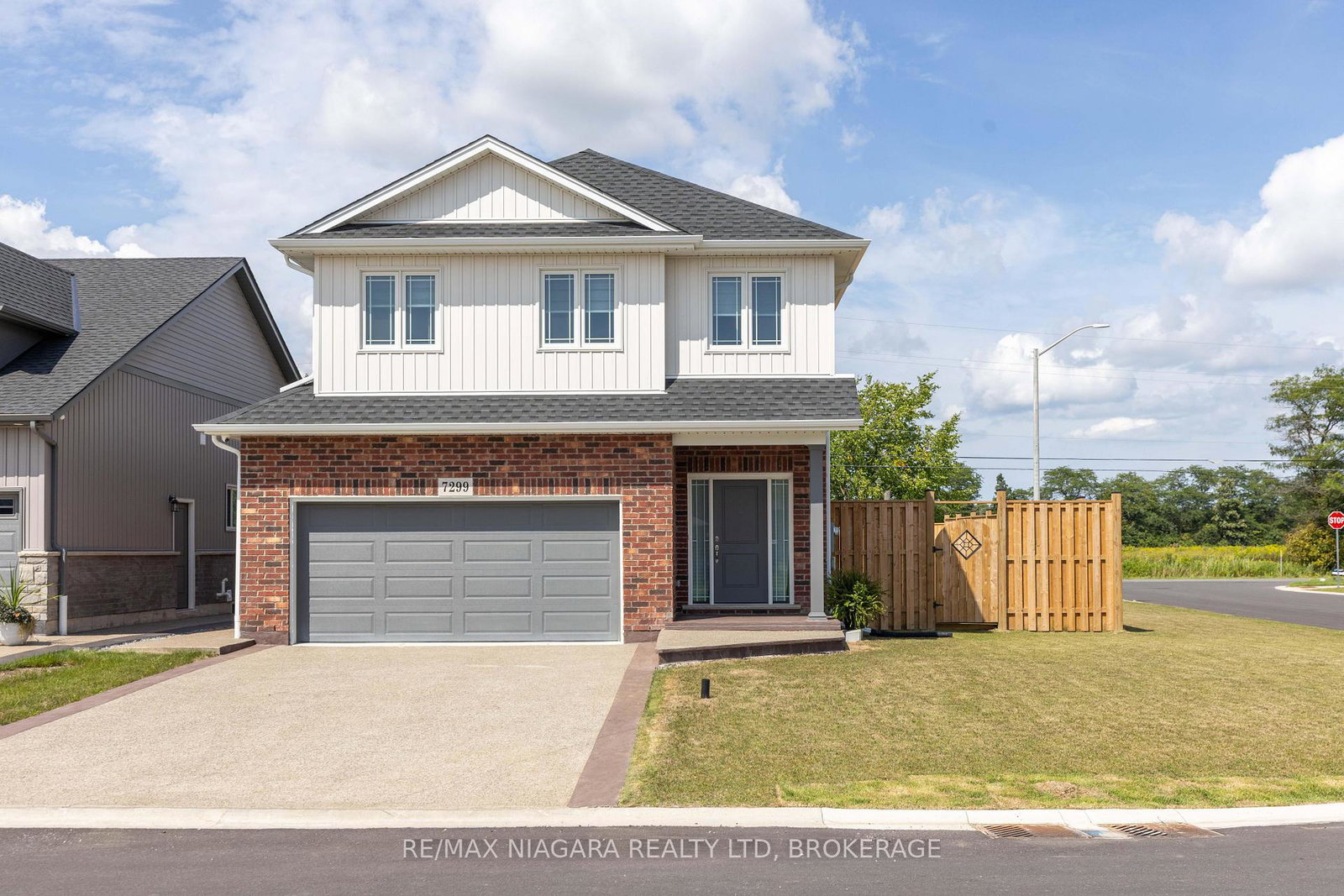 7299-sherrilee-crescent-niagara-falls-ontario-x12162932