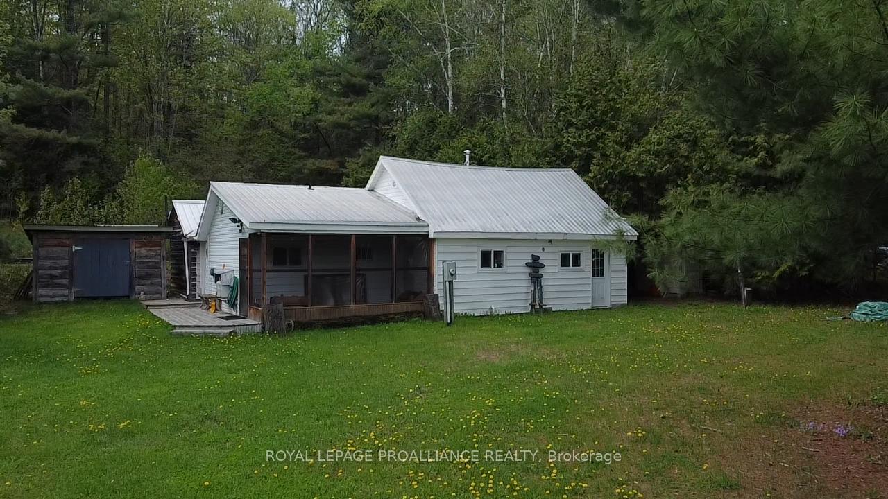 18100-highway-41-north-frontenac-ontario-x12163218