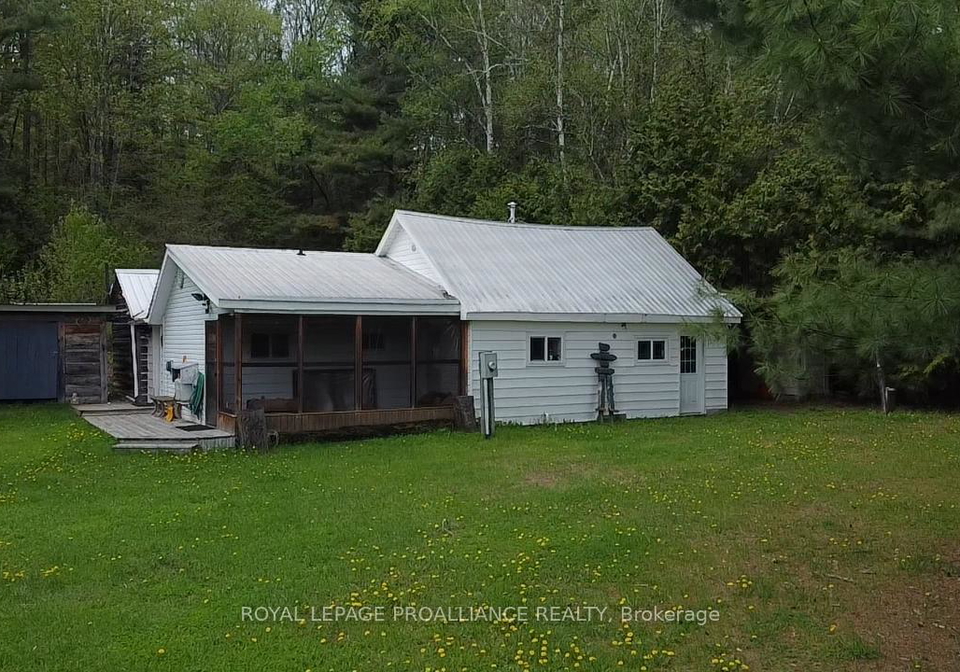 18100-highway-41-north-frontenac-ontario-x12163218