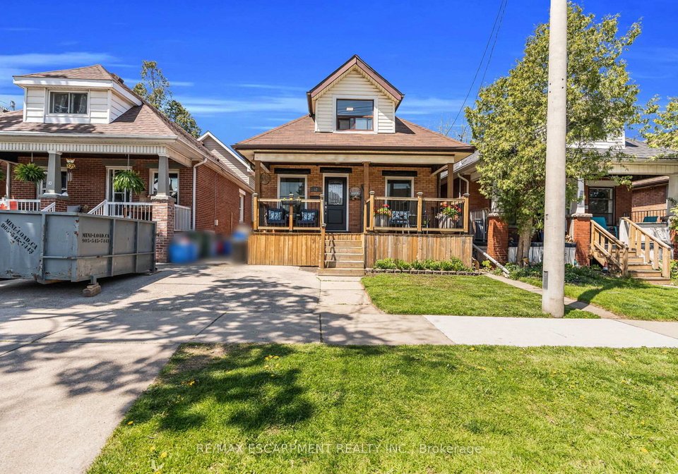 52-graham-avenue-s-hamilton-ontario-x12163486