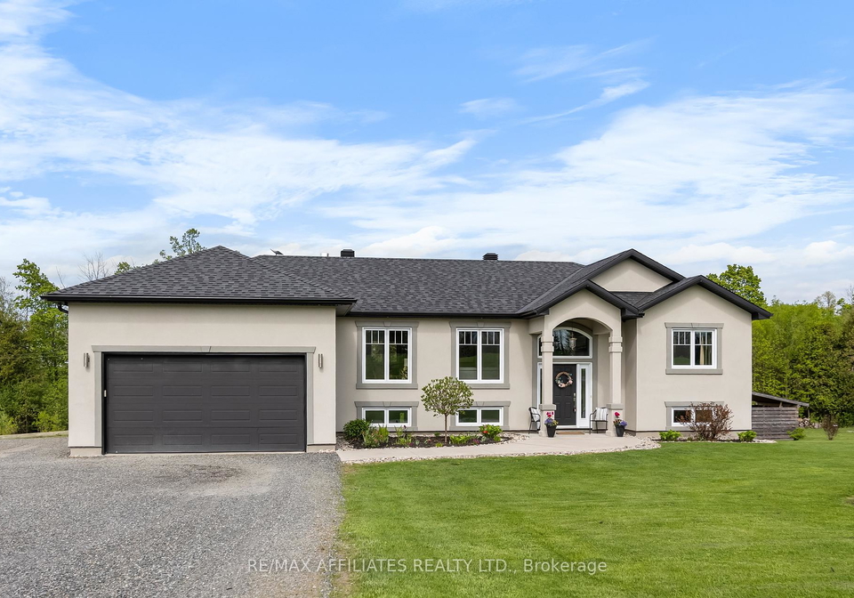 139-upper-perth-road-lanark-highlands-ontario-x12163695