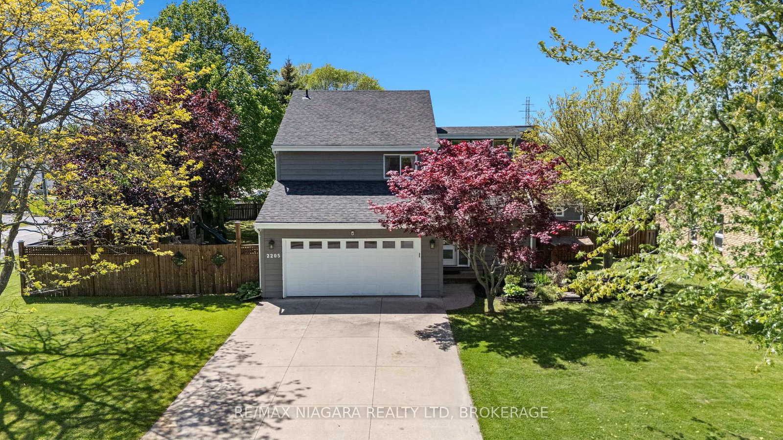 2205-gainer-street-thorold-ontario-x12163747